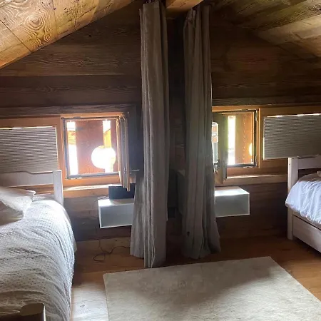 Les Ravaires, Morgins Alpstuga *