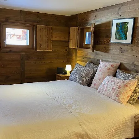 Alpstuga Les Ravaires, Morgins